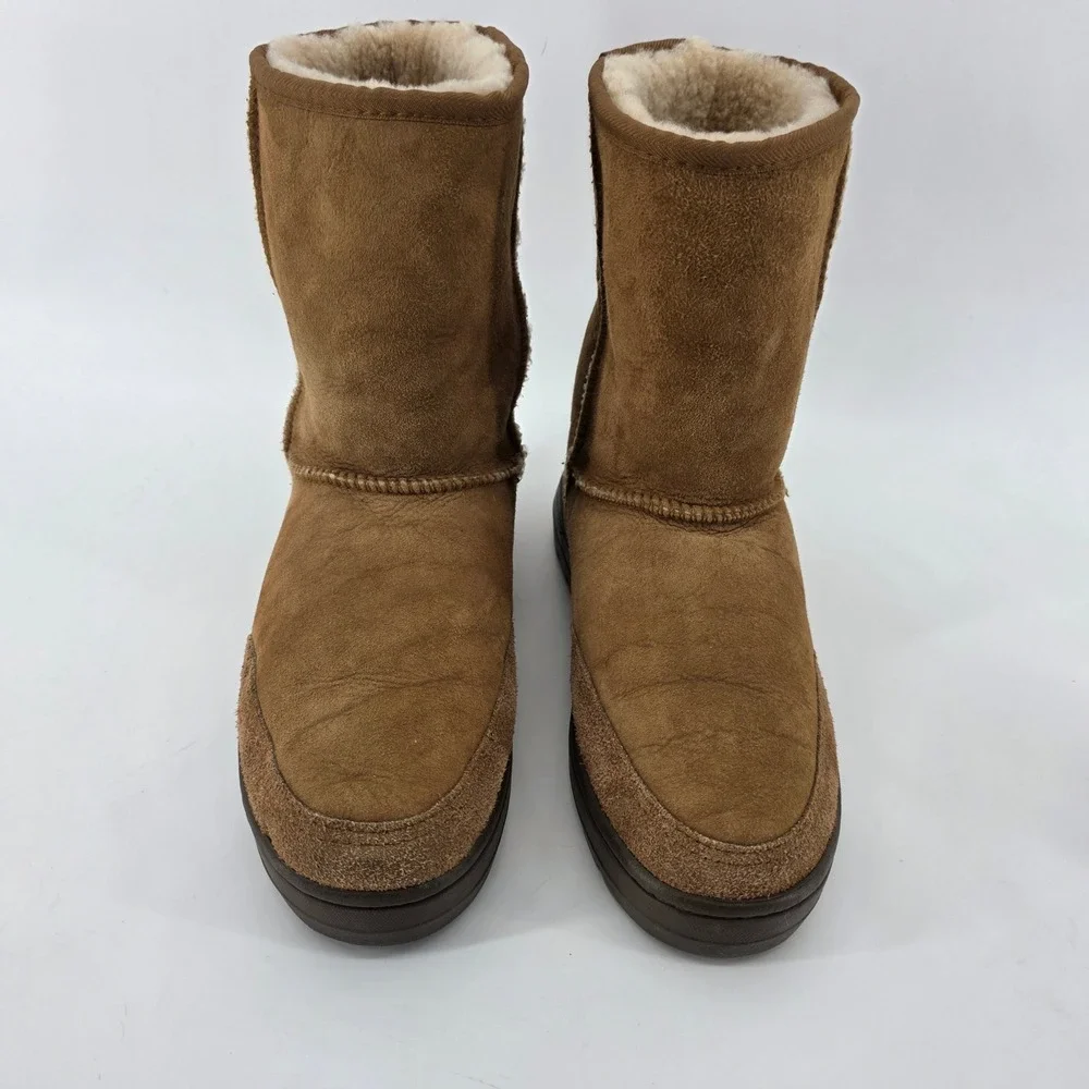 UGG Australia Ultra Short Chestnut Sheepskin Wool Boots Womens 8 Brown 5225